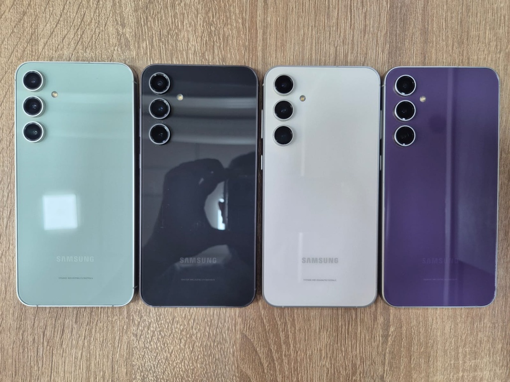 SAMSUNG S23 FE